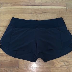 SUPER CUTE BLACK LULU SIZE 12 SHORTS BRAND NEW